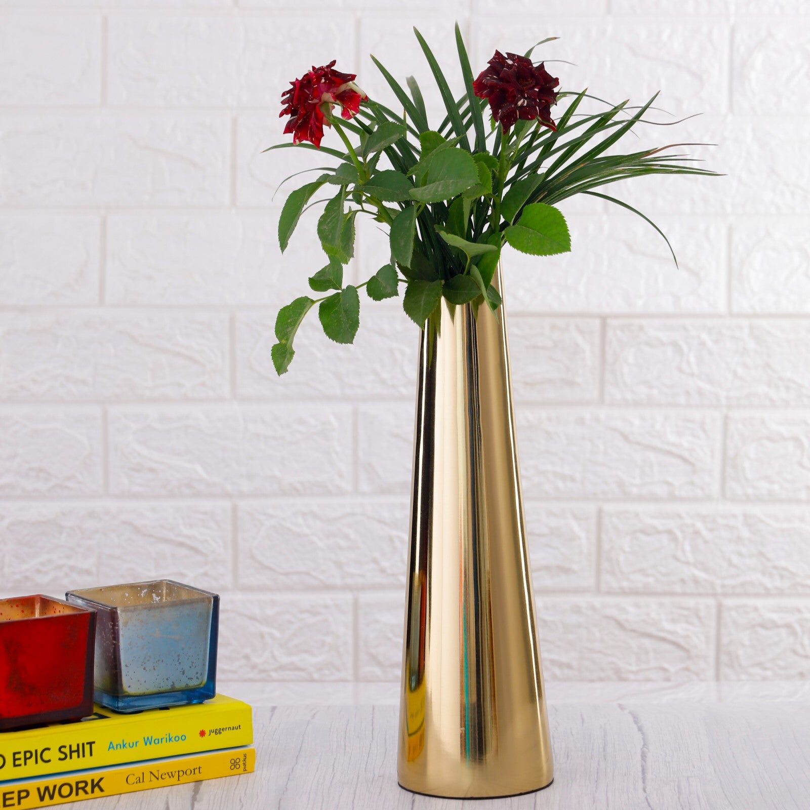 Taper Metal Vase Pack Of 1