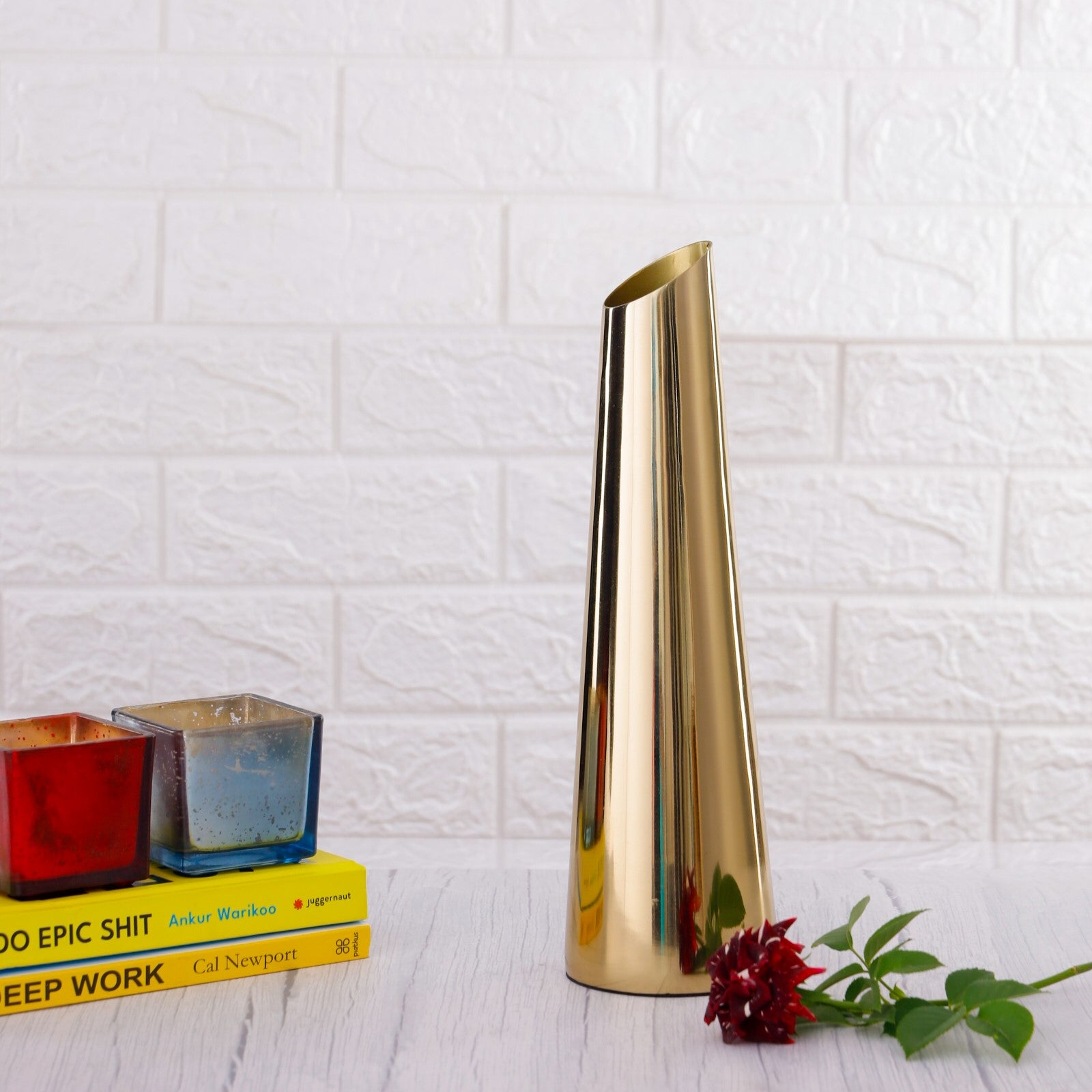 Taper Metal Vase Pack Of 1