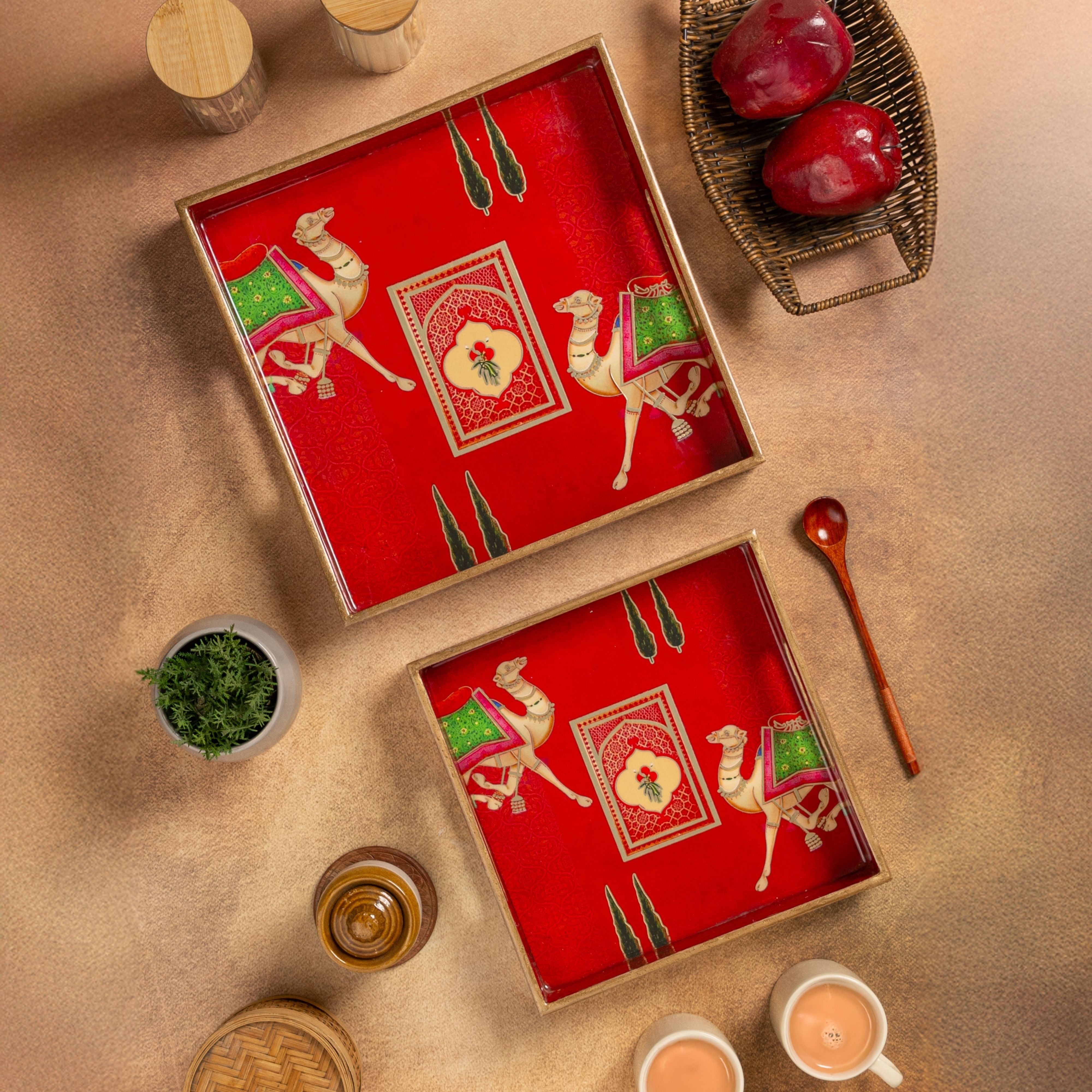 Red Camel Square Trays Set