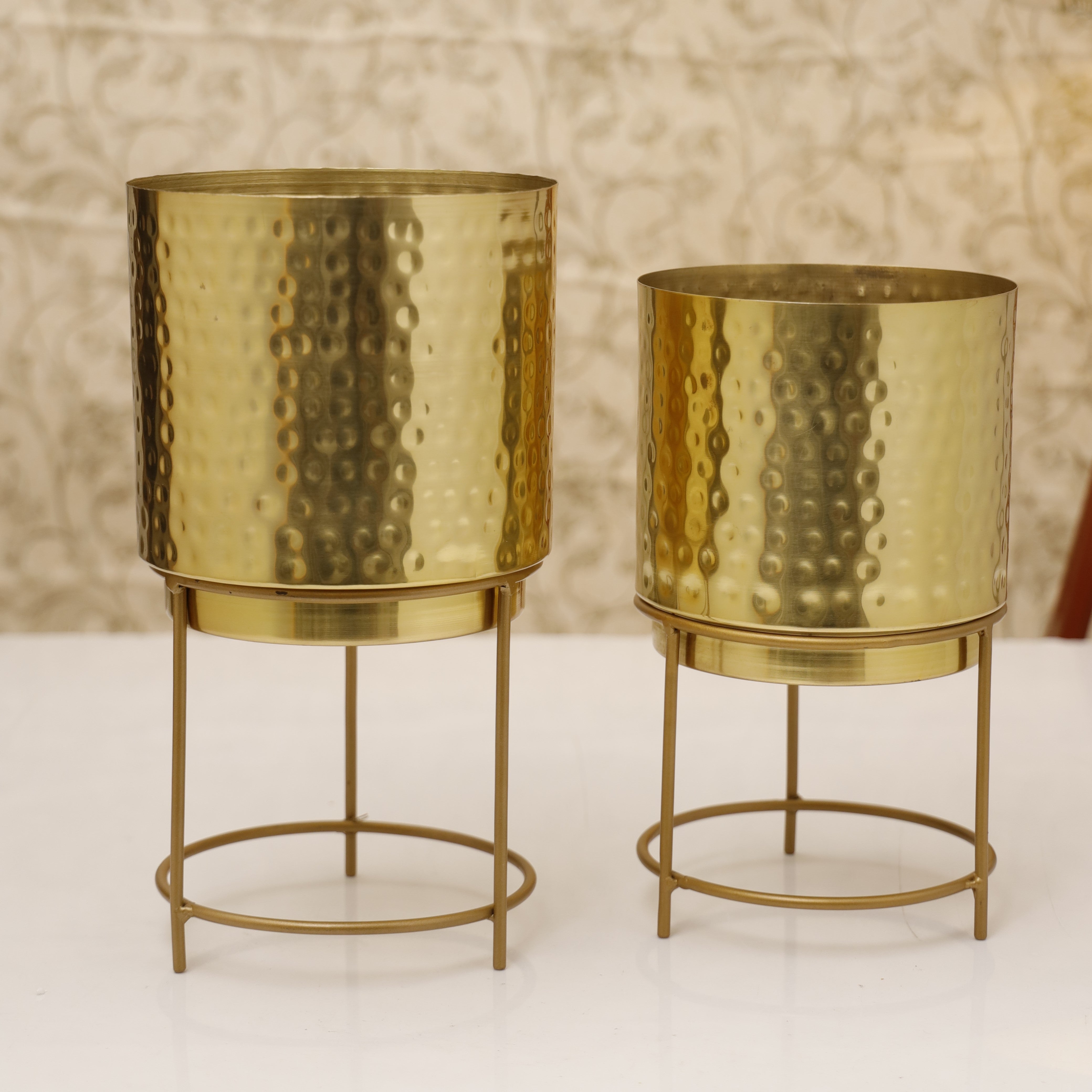 Raagi Gold Hammered Planters (set of 2)