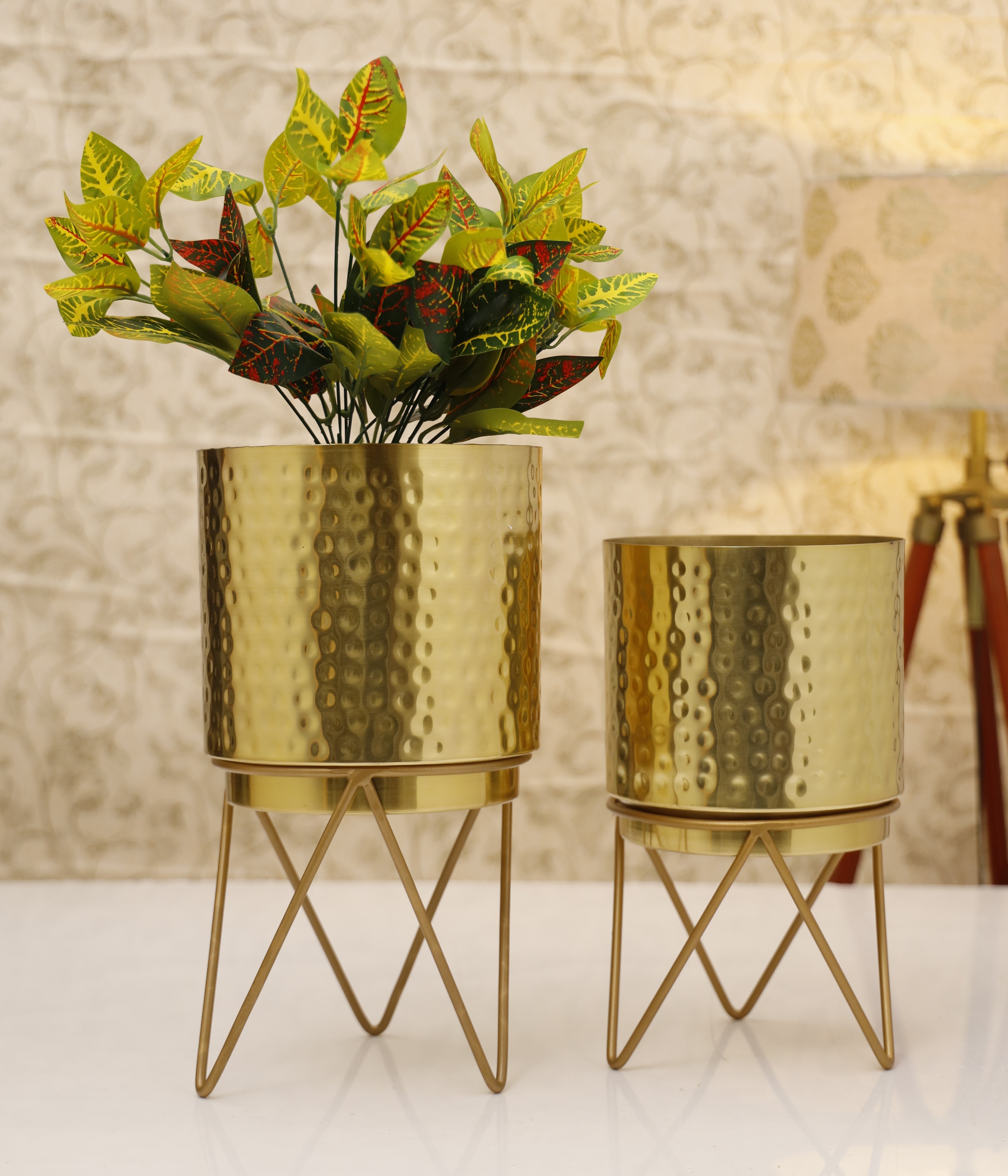 Elle Gold Hammered Set  Planter  (Pack of 2)