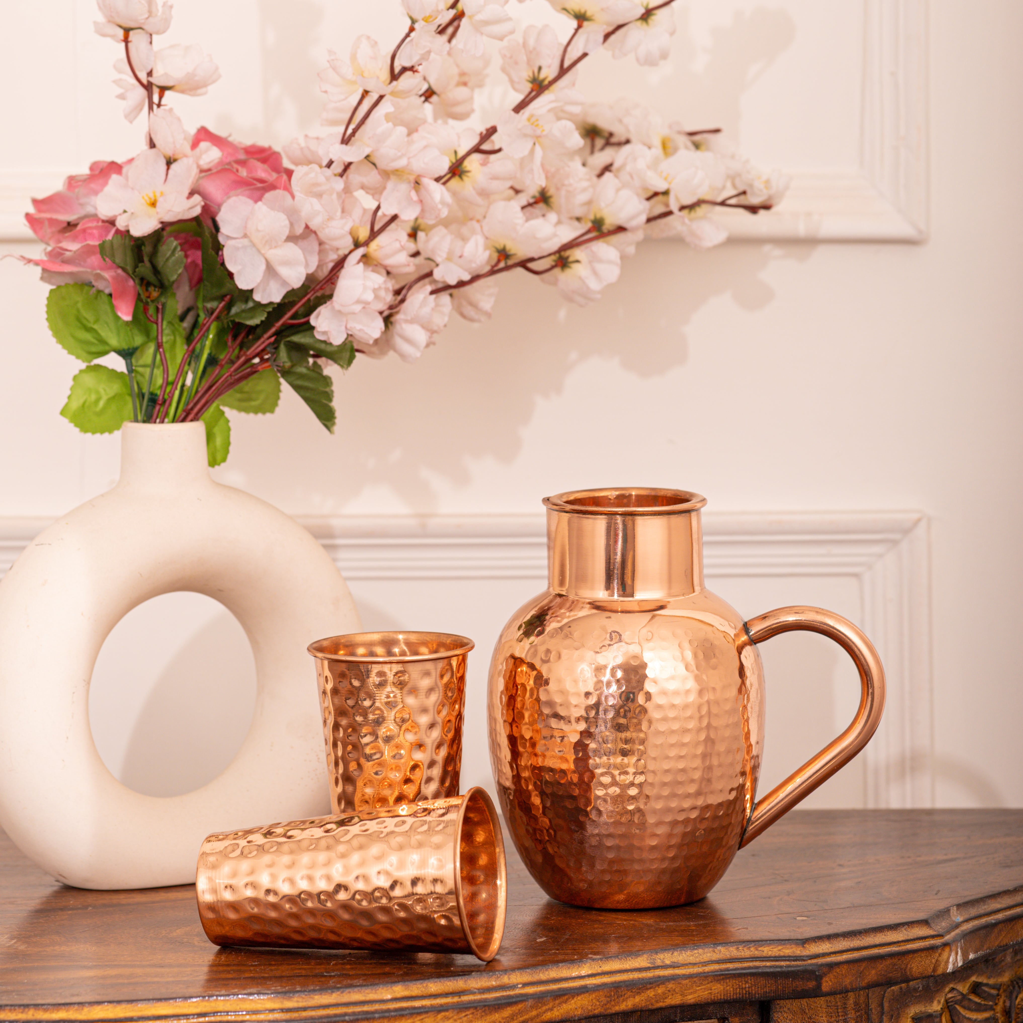Copper Apple Hammered Jug with 2 Hamerred Glasses