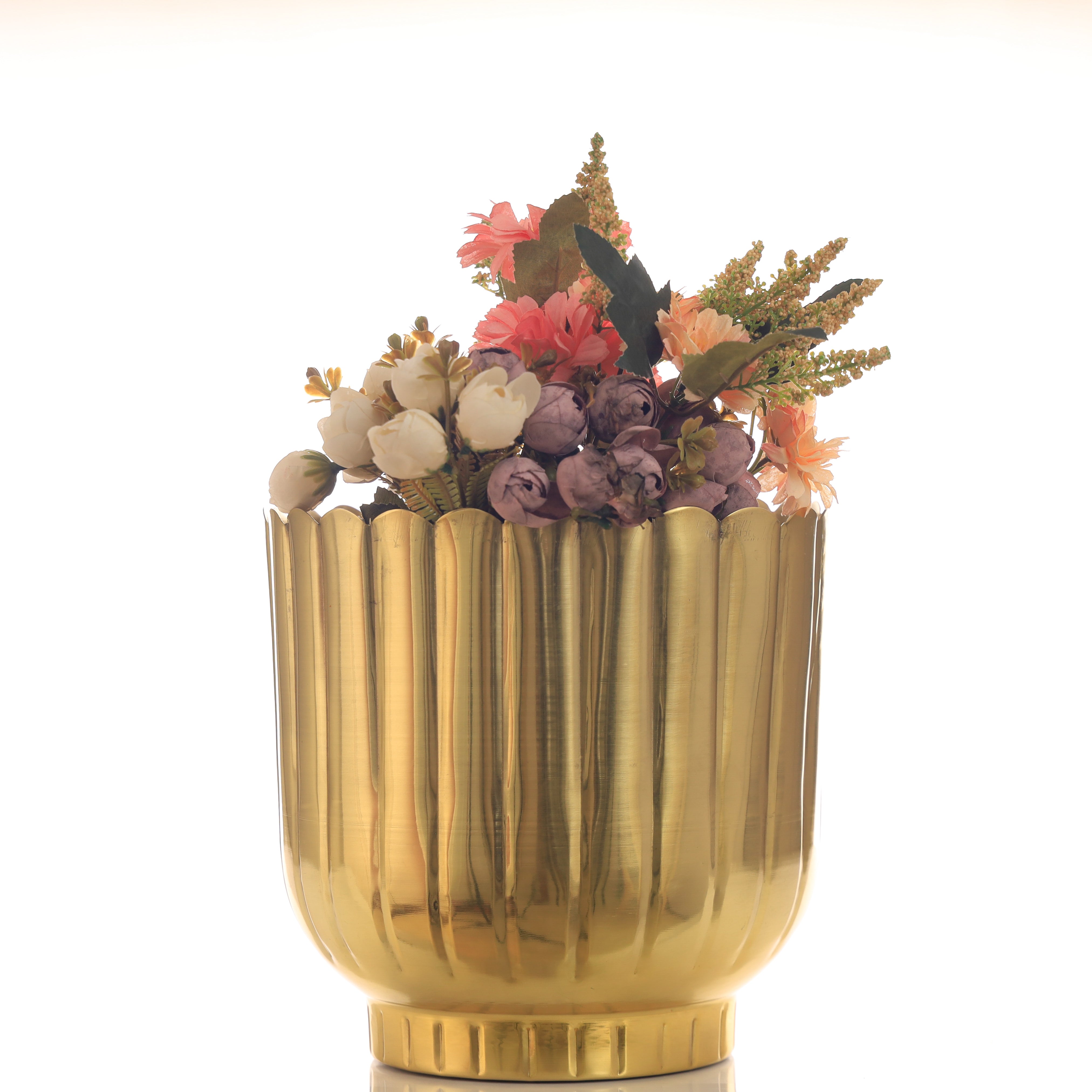 Coral Gold Planters with Cut-Work (Pack of 1)