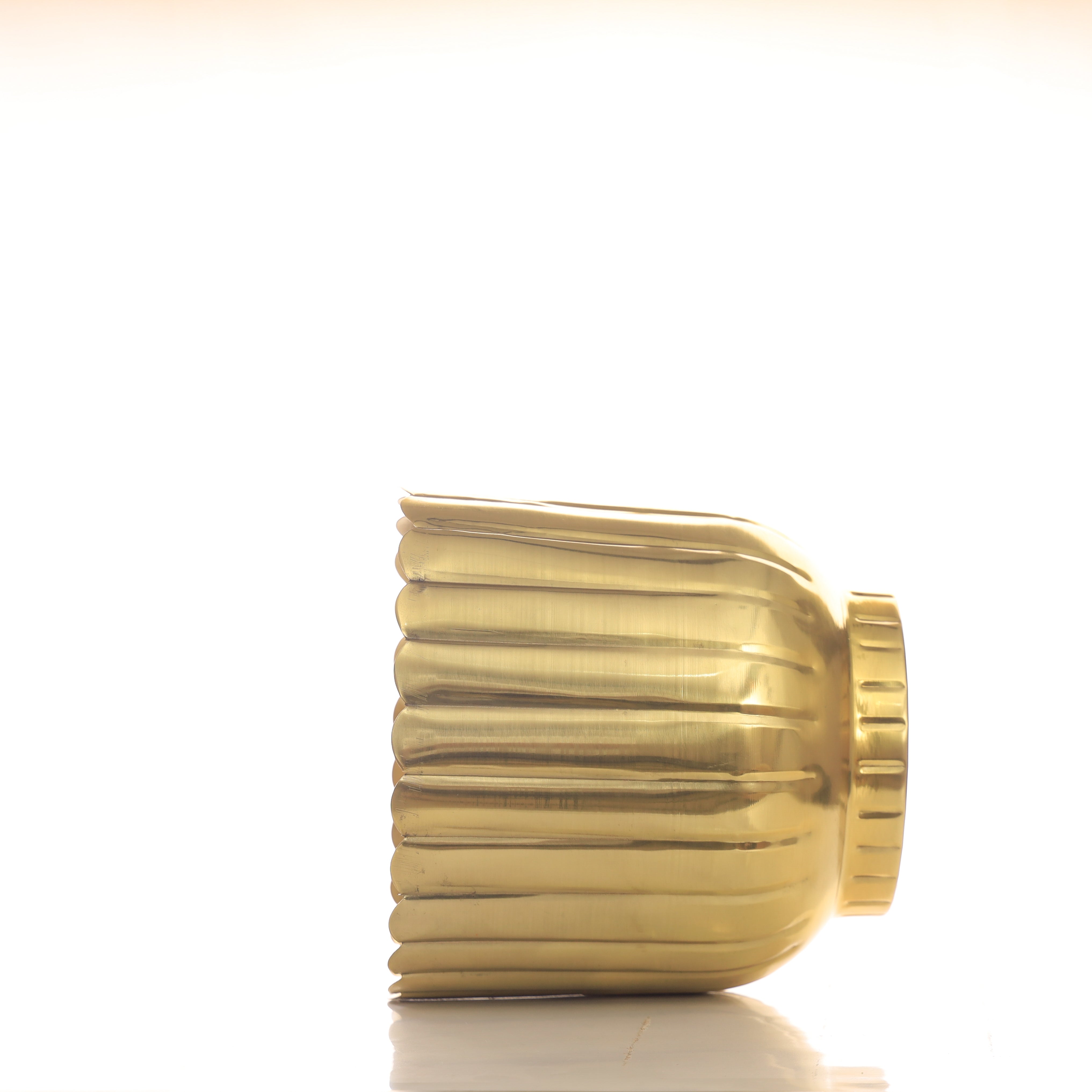 Coral Gold Planters with Cut-Work (Pack of 1)